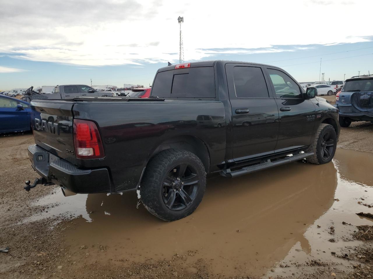 2017 RAM 1500 - Image 3