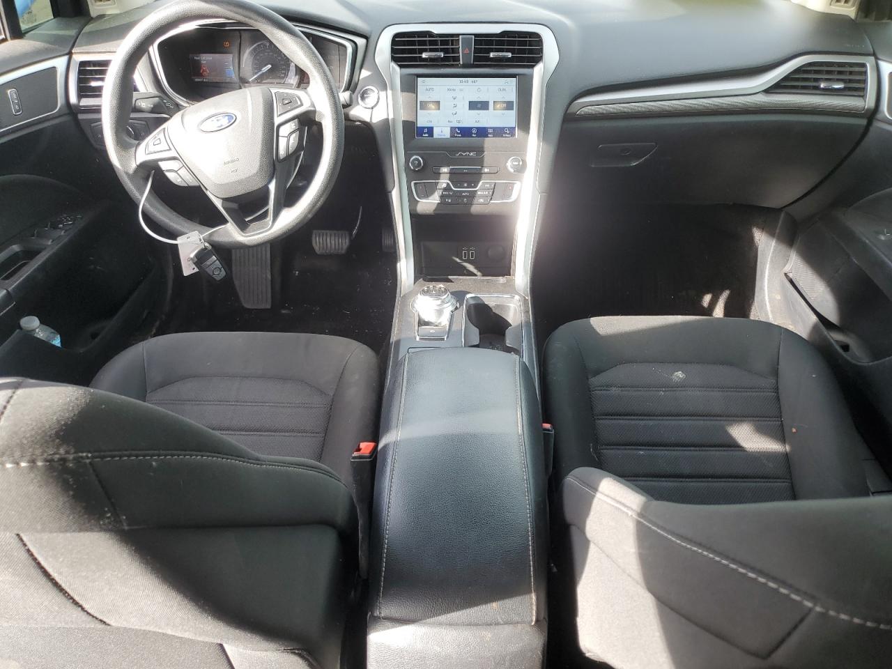2020 Ford Fusion - Image 8