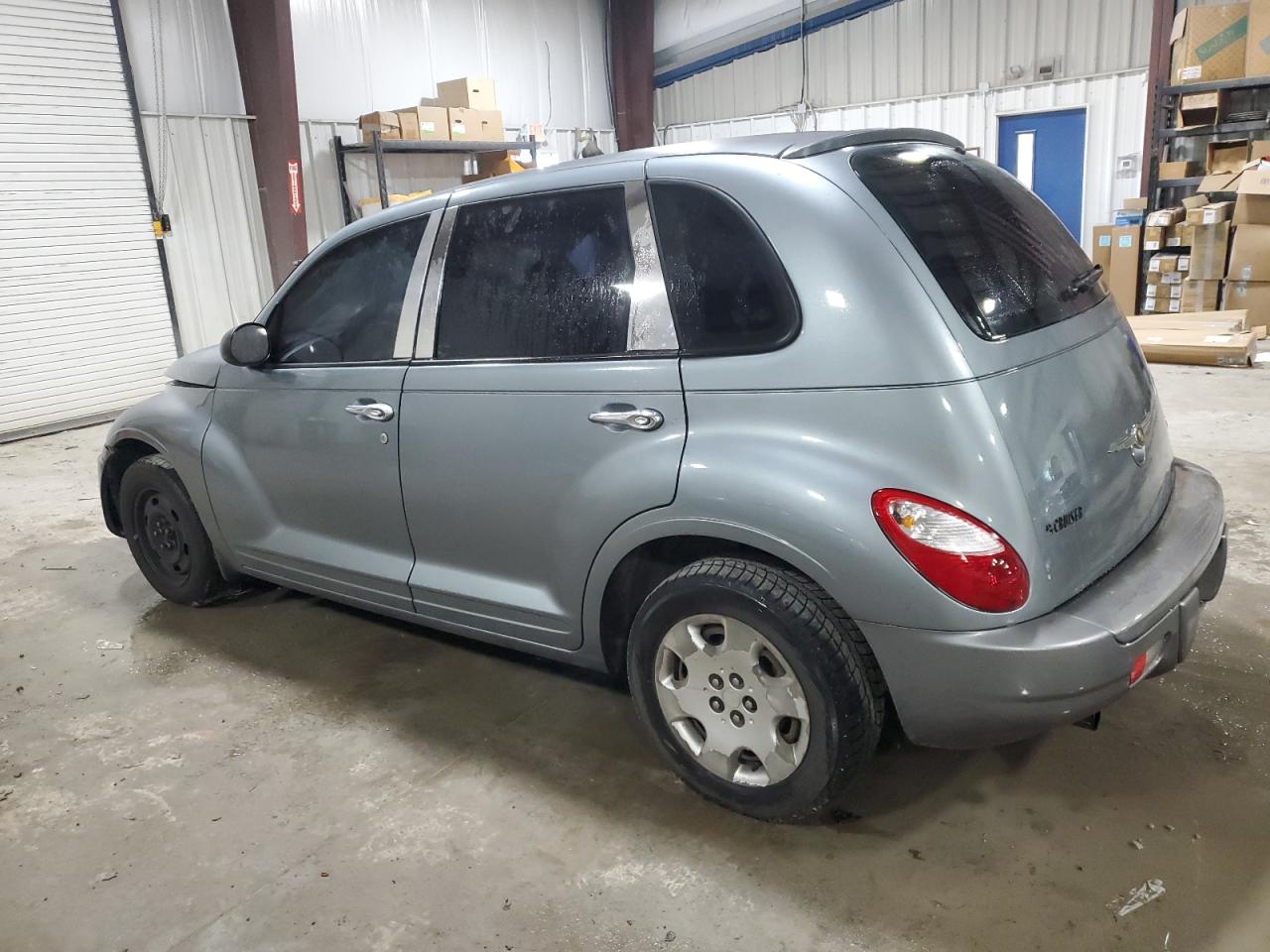 2009 Chrysler PT Cruiser - Image 2