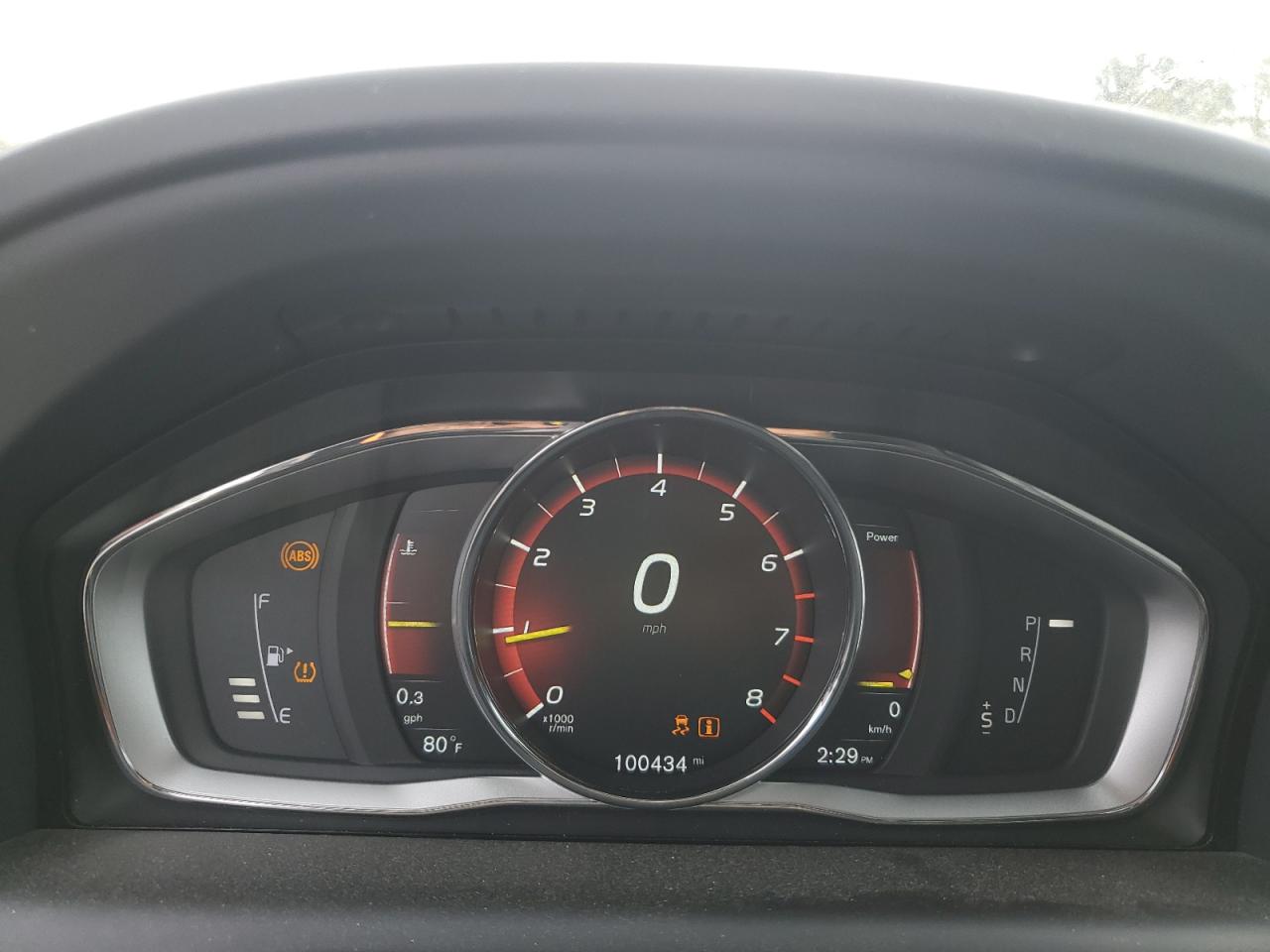 2017 Volvo XC60 - Image 9