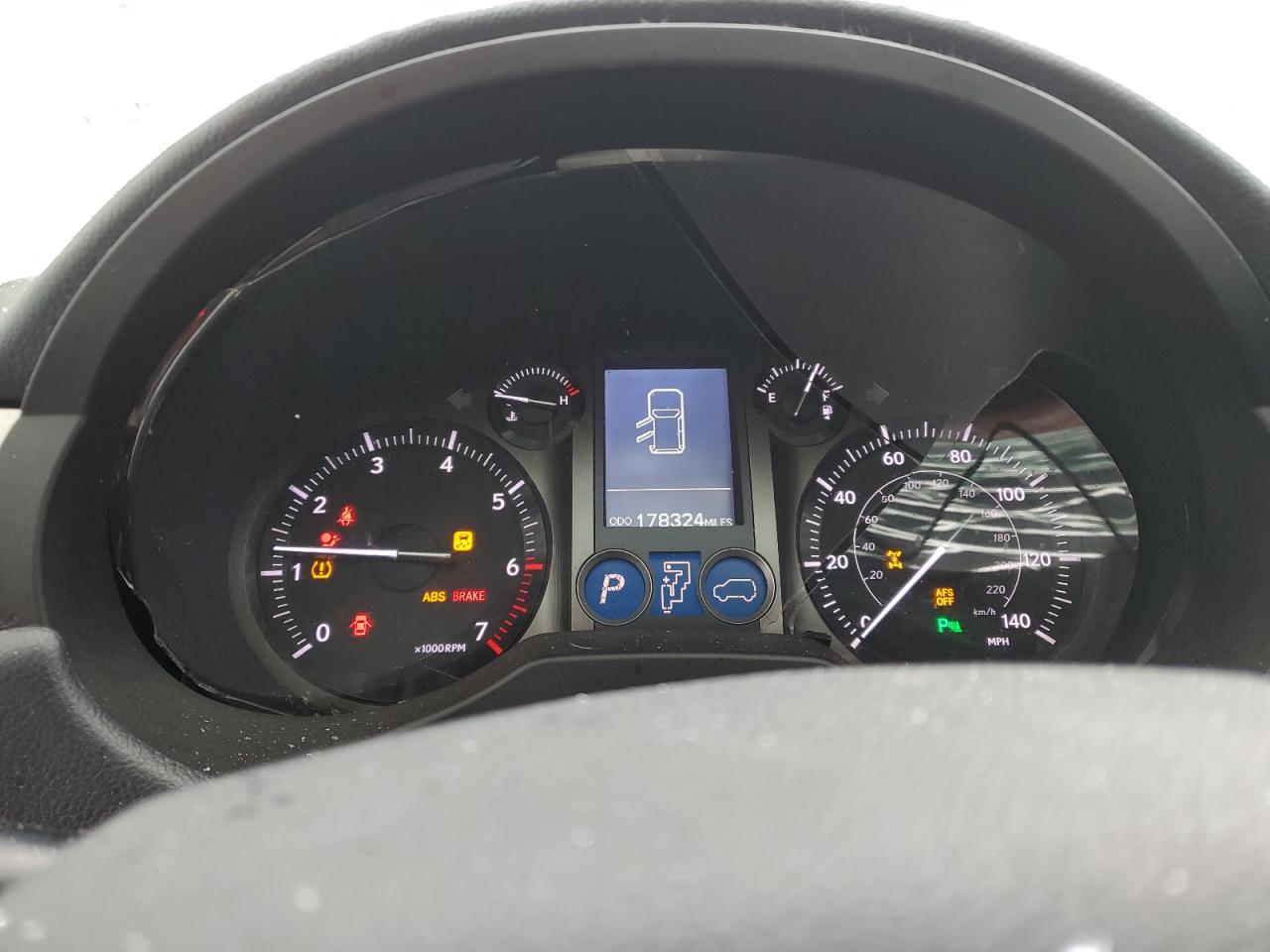 2013 Lexus GX - Image 9