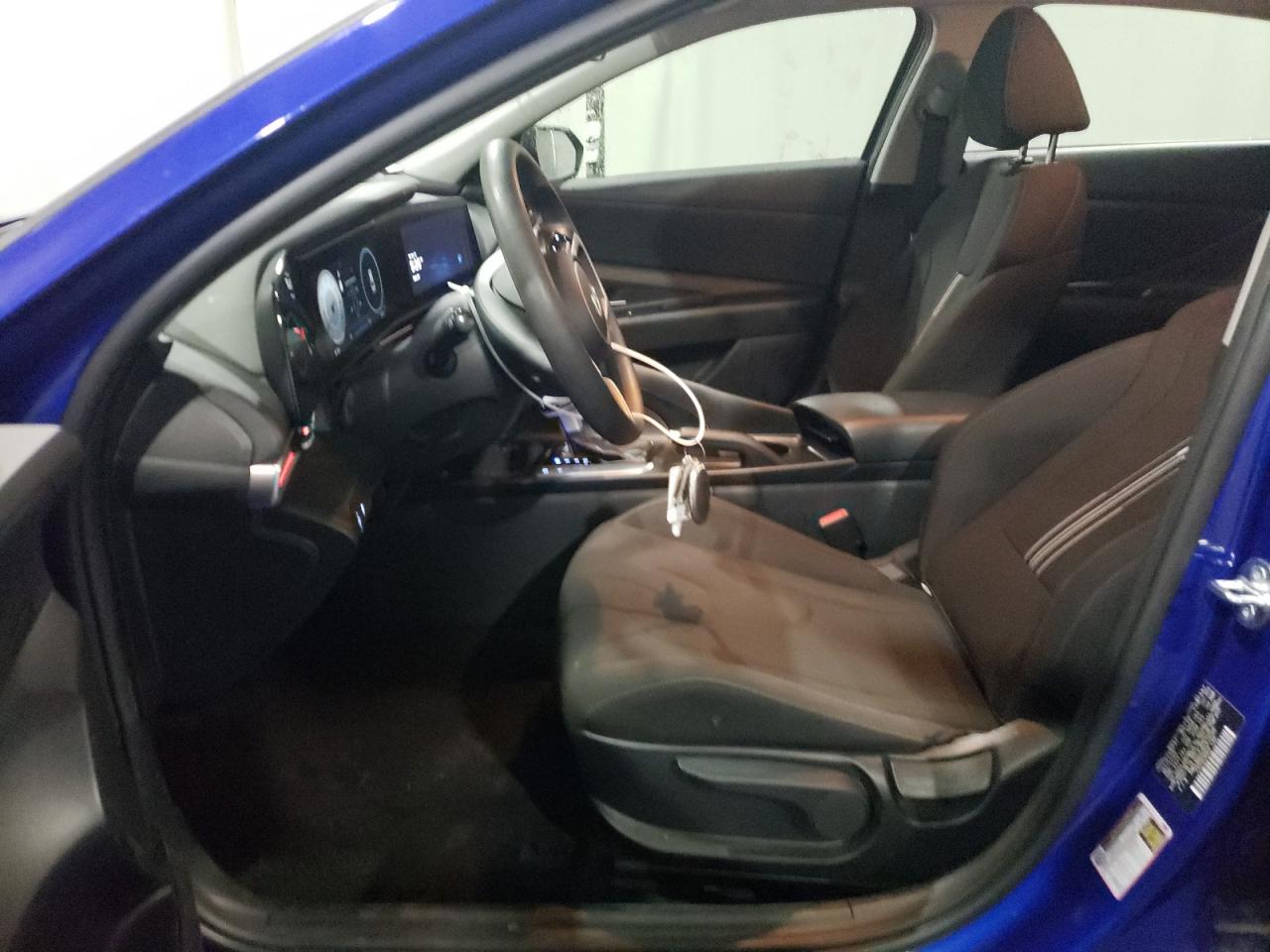 2024 Hyundai Elantra - Image 7