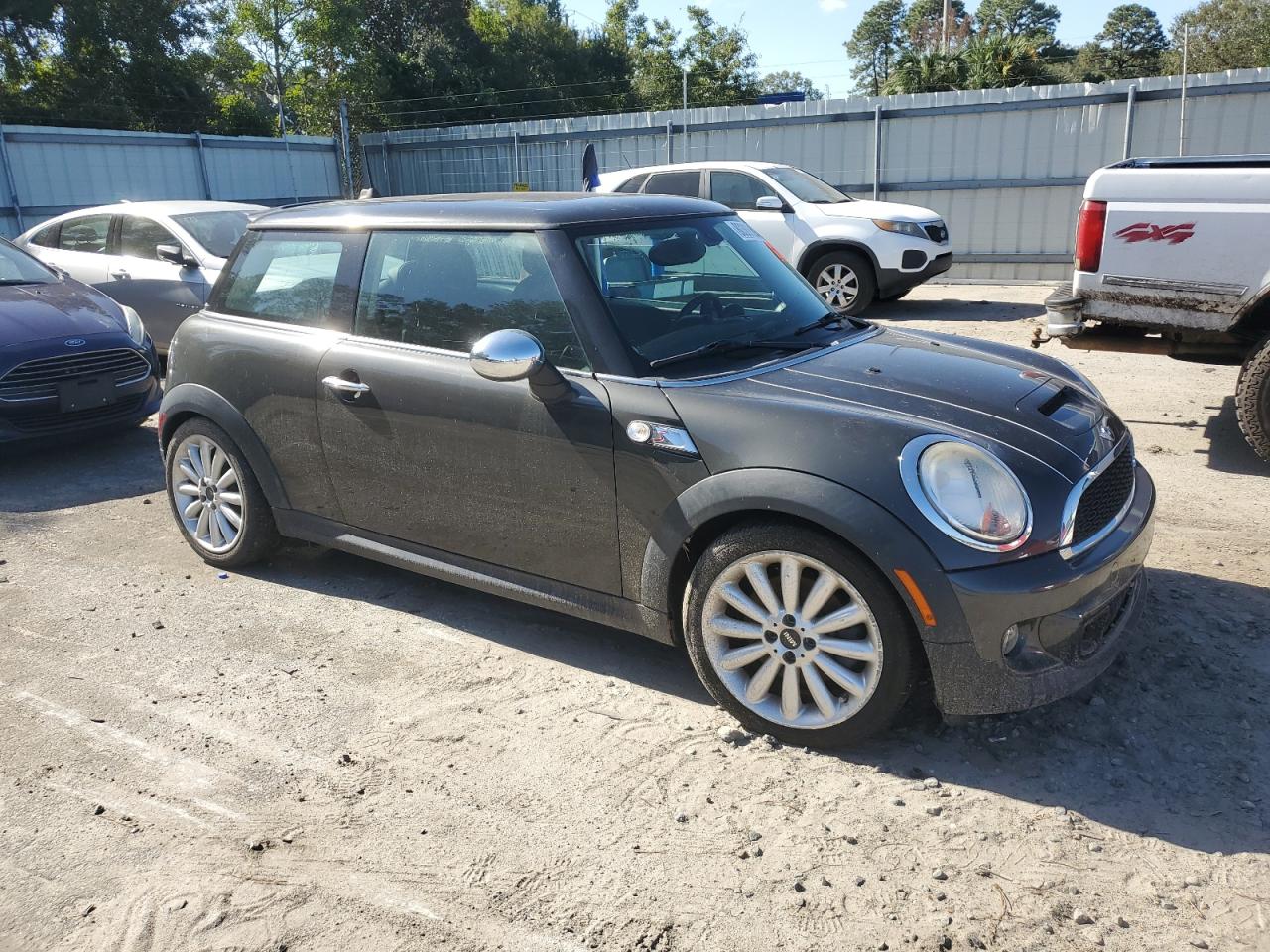 2011 MINI Cooper - Image 4