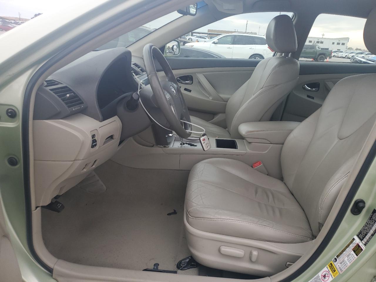 2009 Toyota Camry - Image 7