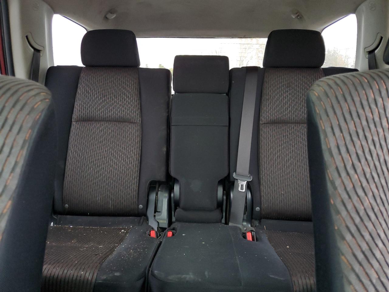 2010 Toyota 4Runner - Image 10