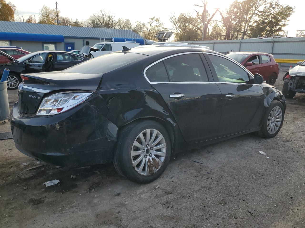 2013 Buick Regal - Image 3