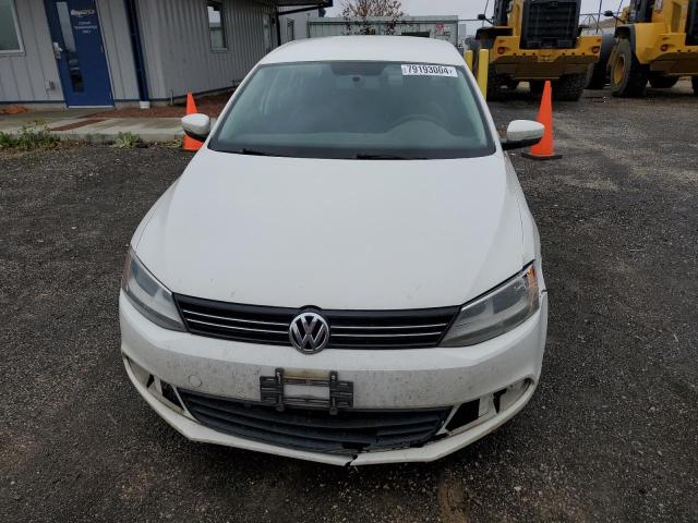 Седани VOLKSWAGEN JETTA 2013 Білий