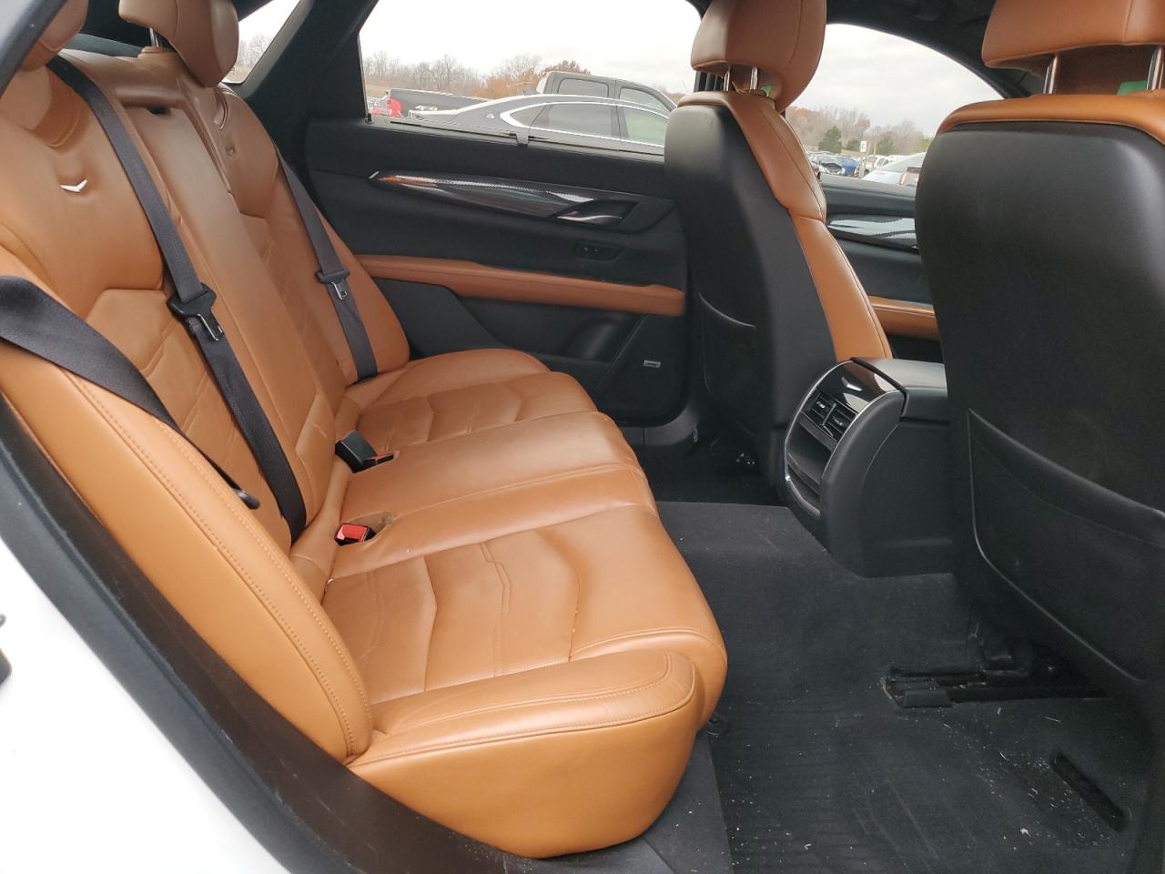 2016 Cadillac CT6 - Image 10