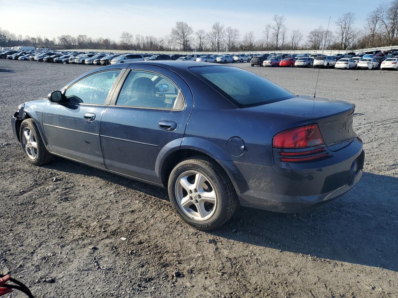 2006 Dodge Stratus - Image 2