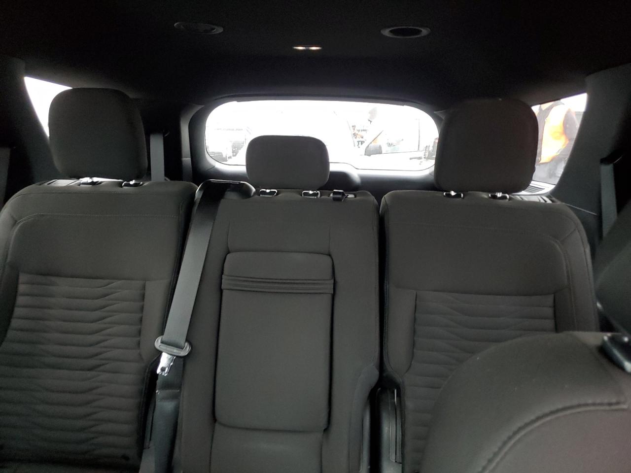 2020 Ford Explorer - Image 10