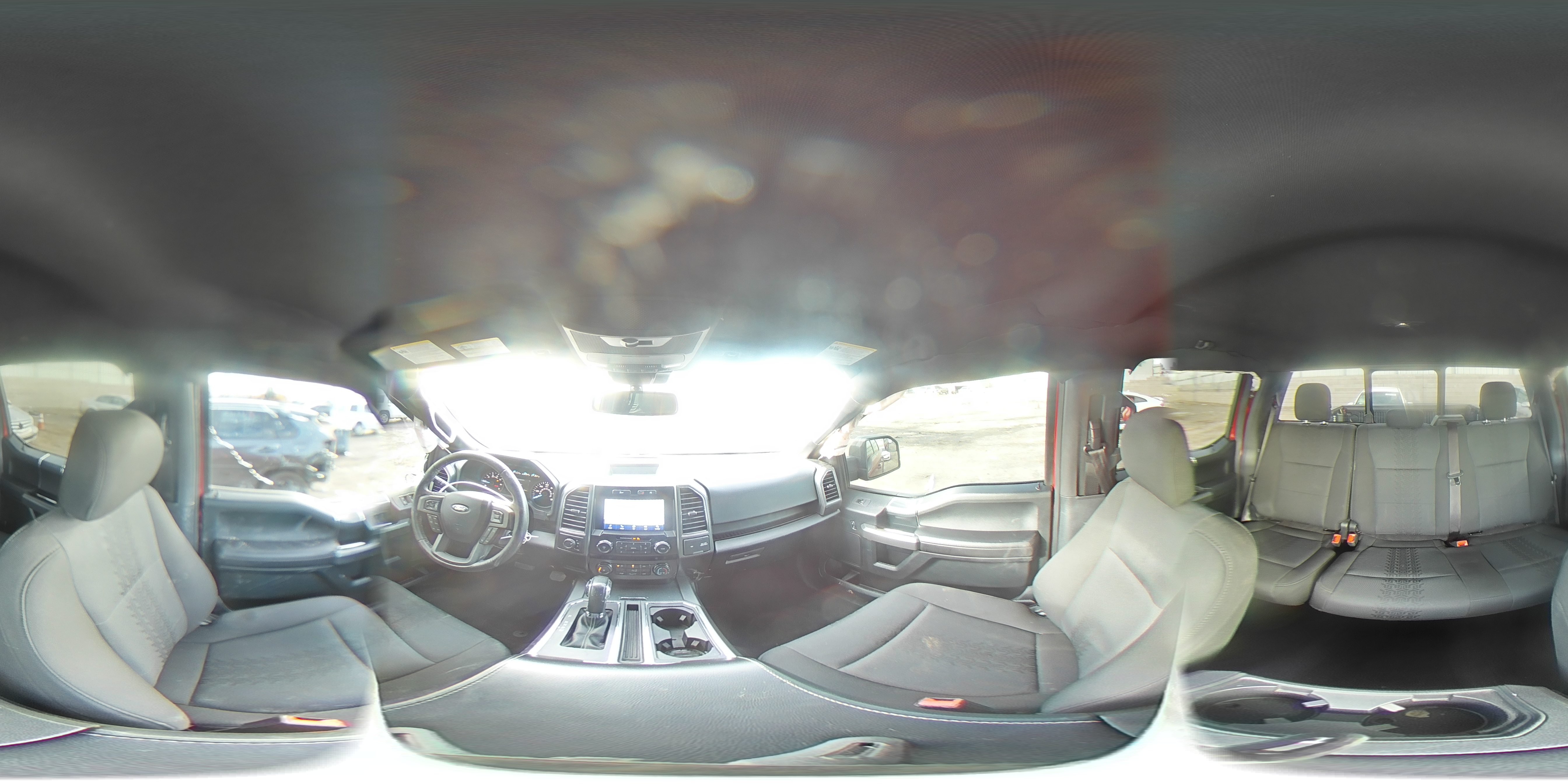2019 Ford F-150 - Image 12