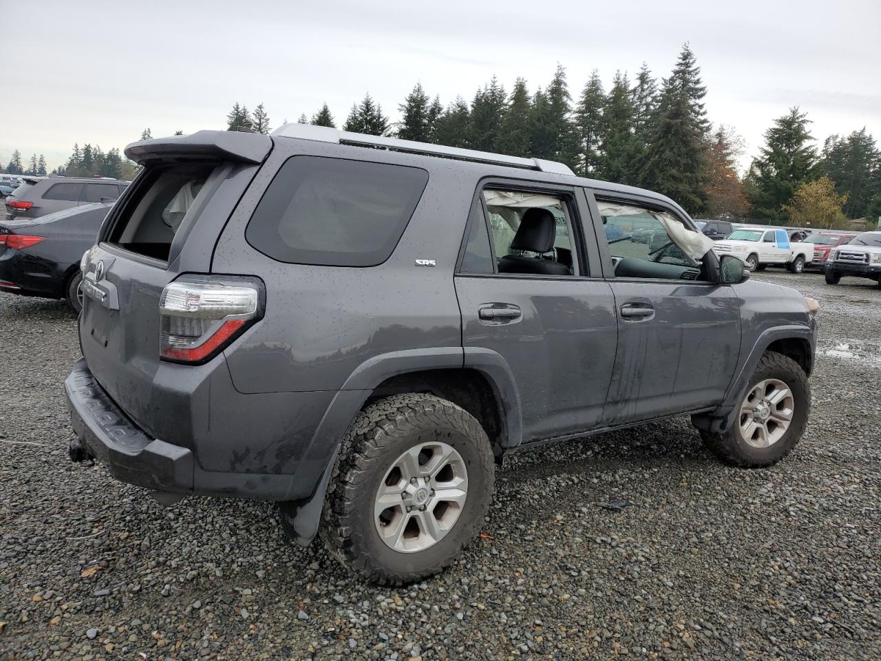 2018 Toyota 4Runner - Image 3