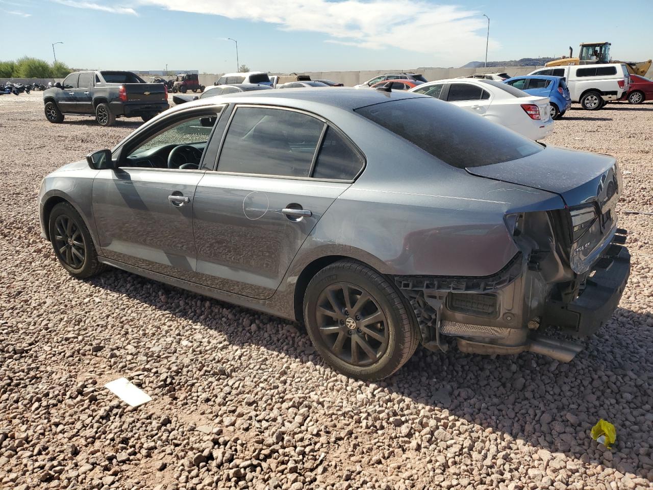 2016 Volkswagen Jetta - Image 2