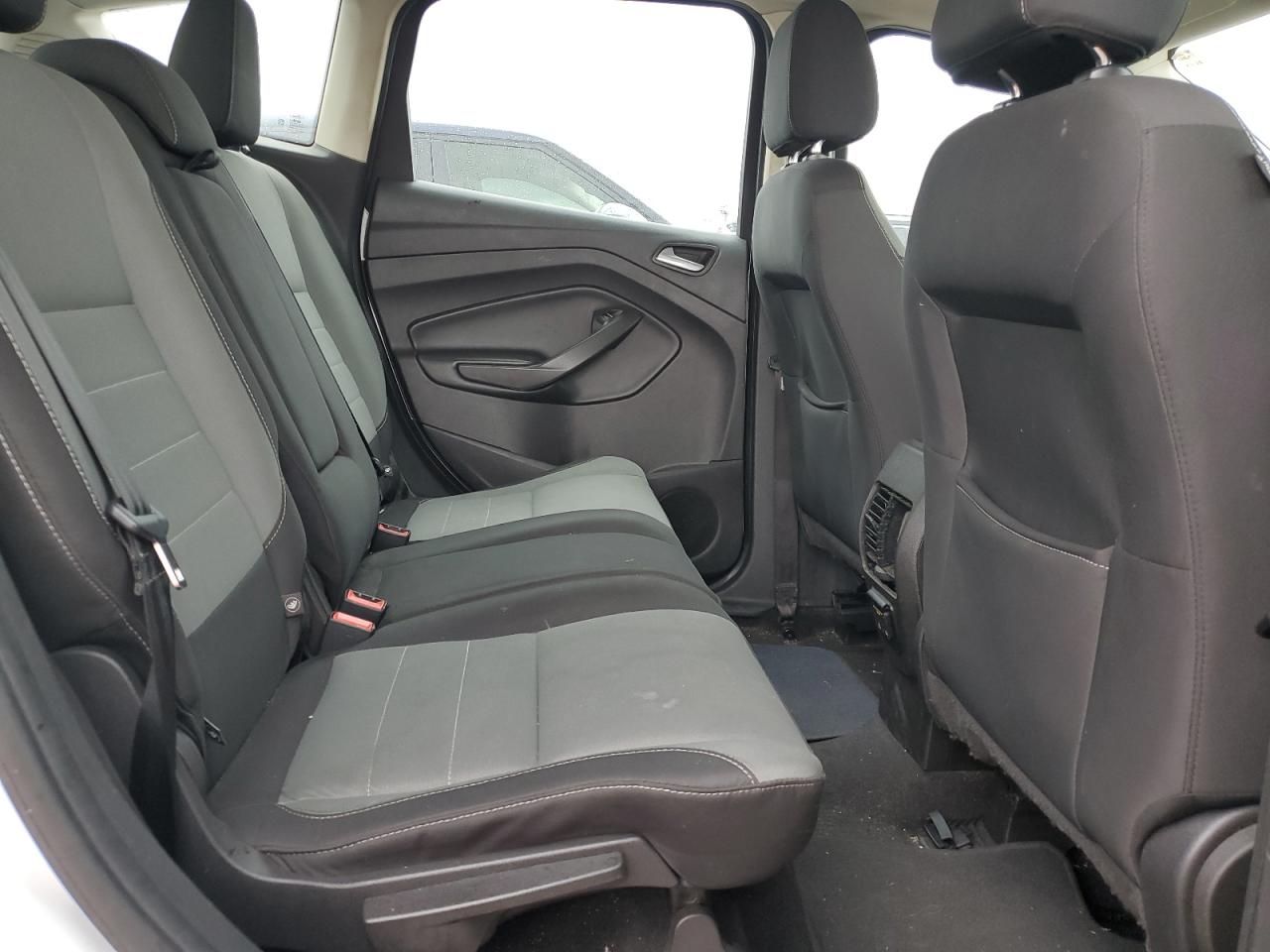 2016 Ford C-MAX - Image 11