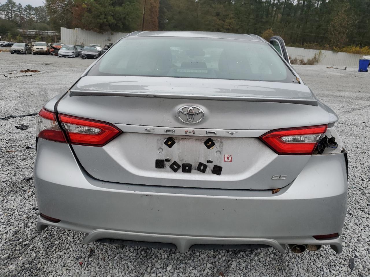 2018 Toyota Camry - Image 6