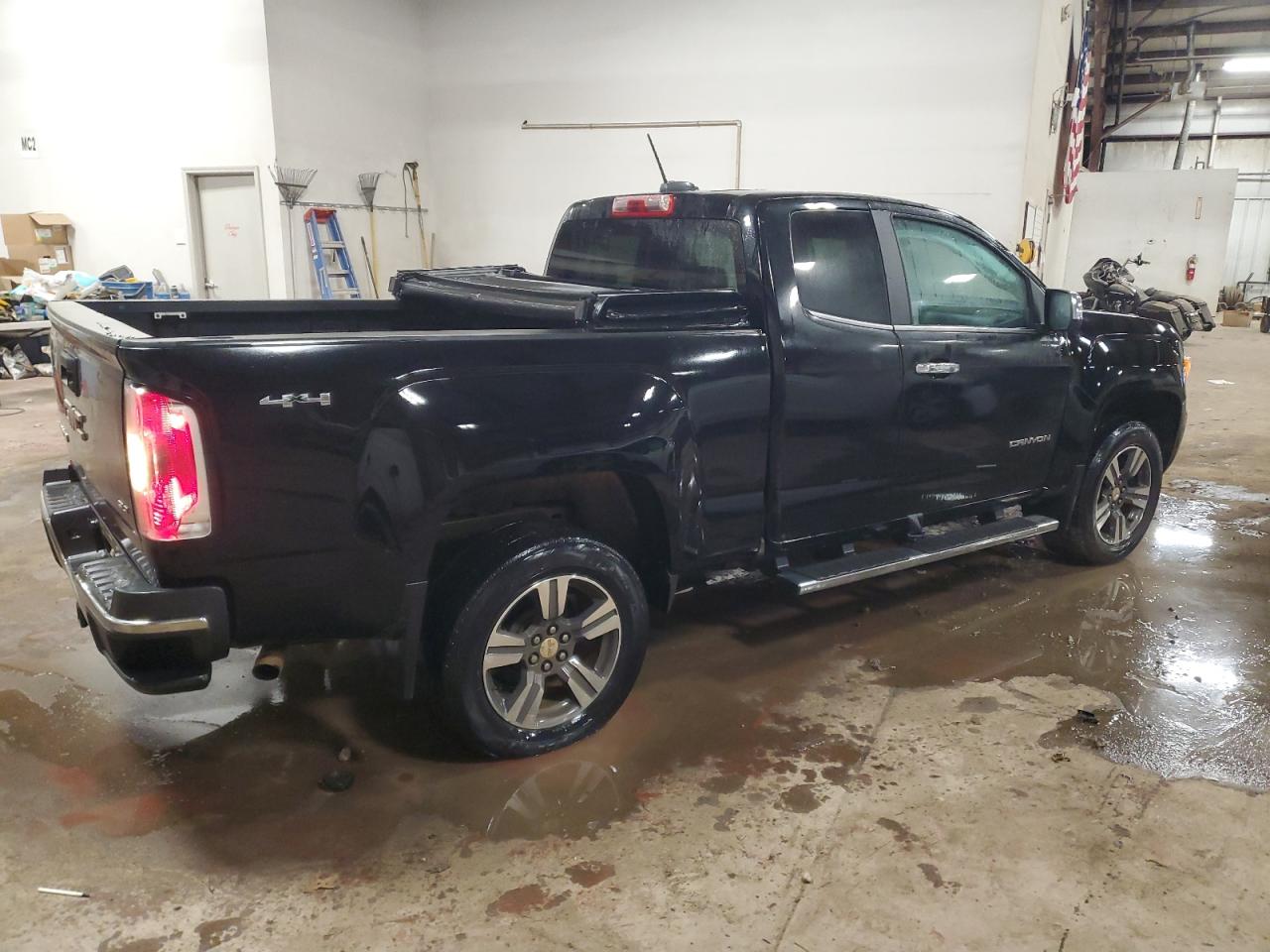 2015 GMC Canyon - Image 3
