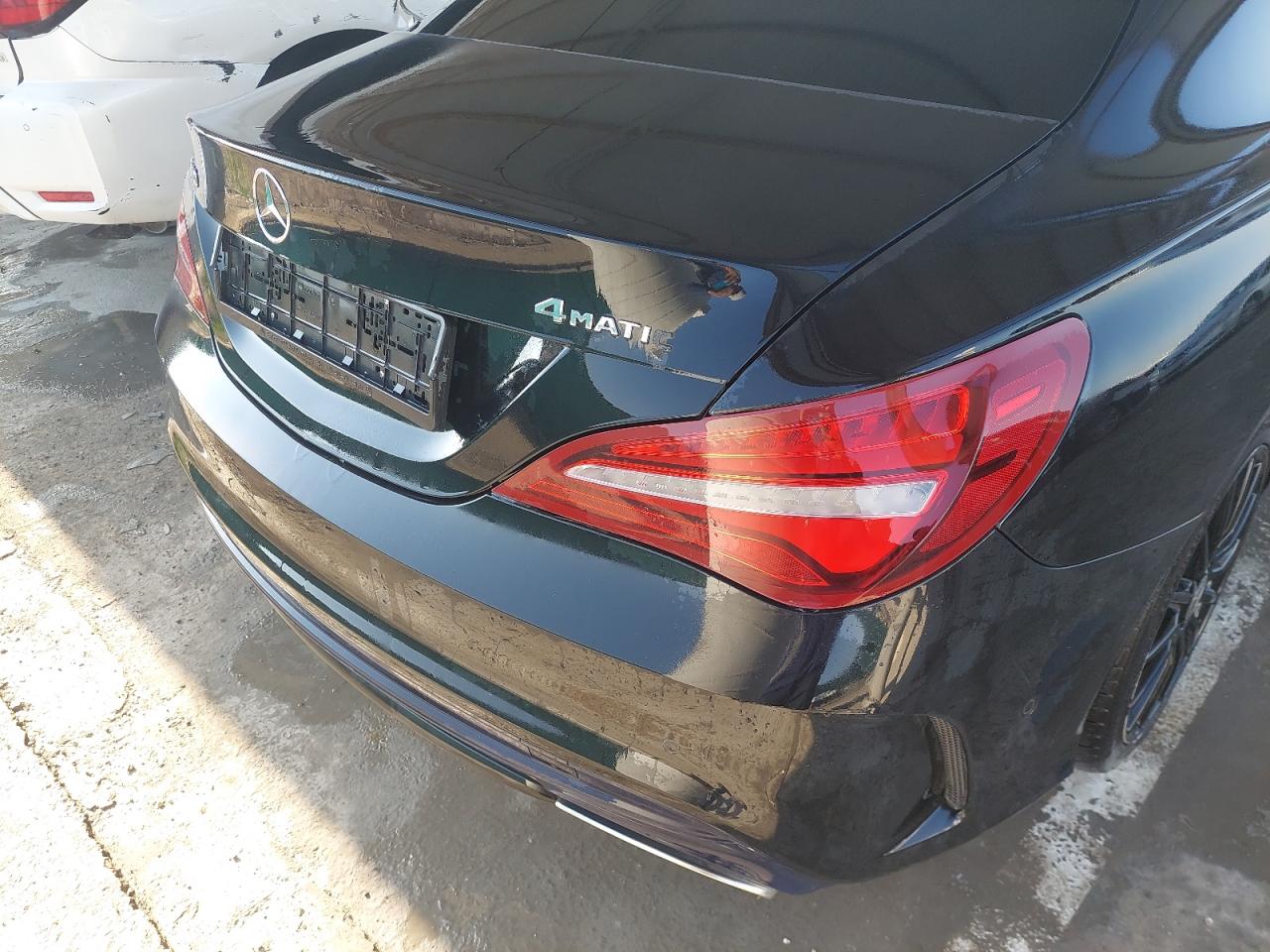 WDDSJ4GB3JN550596 - 2018 Mercedes Benz CLA 250 - #82067204