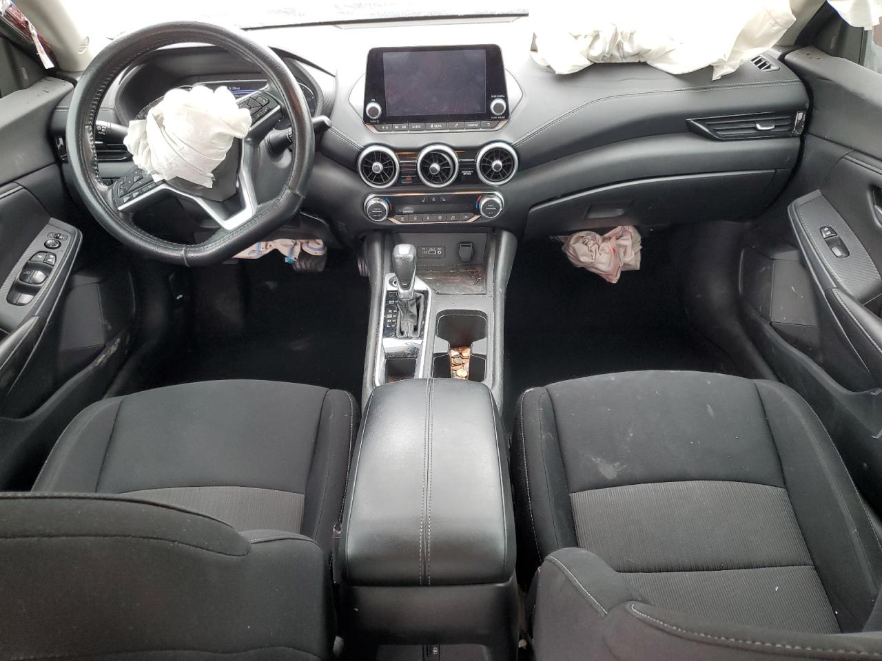 2022 Nissan Sentra - Image 8