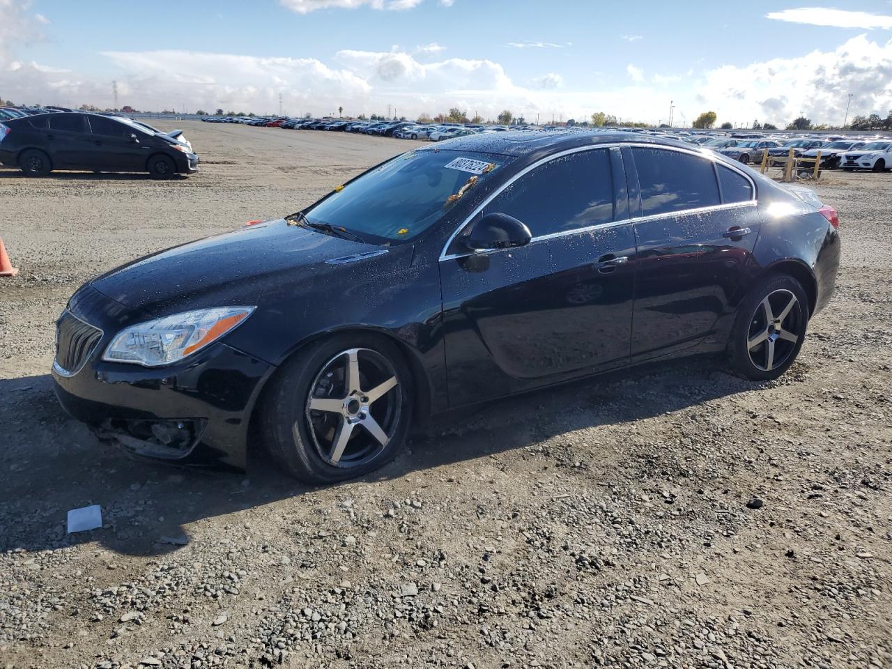 2016 Buick Regal - Image 1