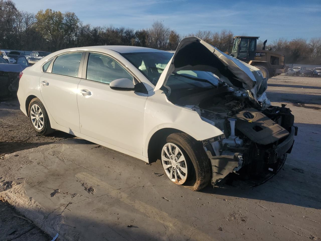2023 Kia Forte - Image 4