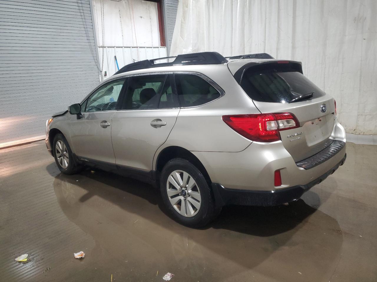 2015 Subaru Outback - Image 2