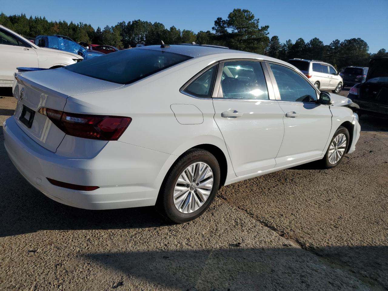 2020 Volkswagen Jetta - Image 3