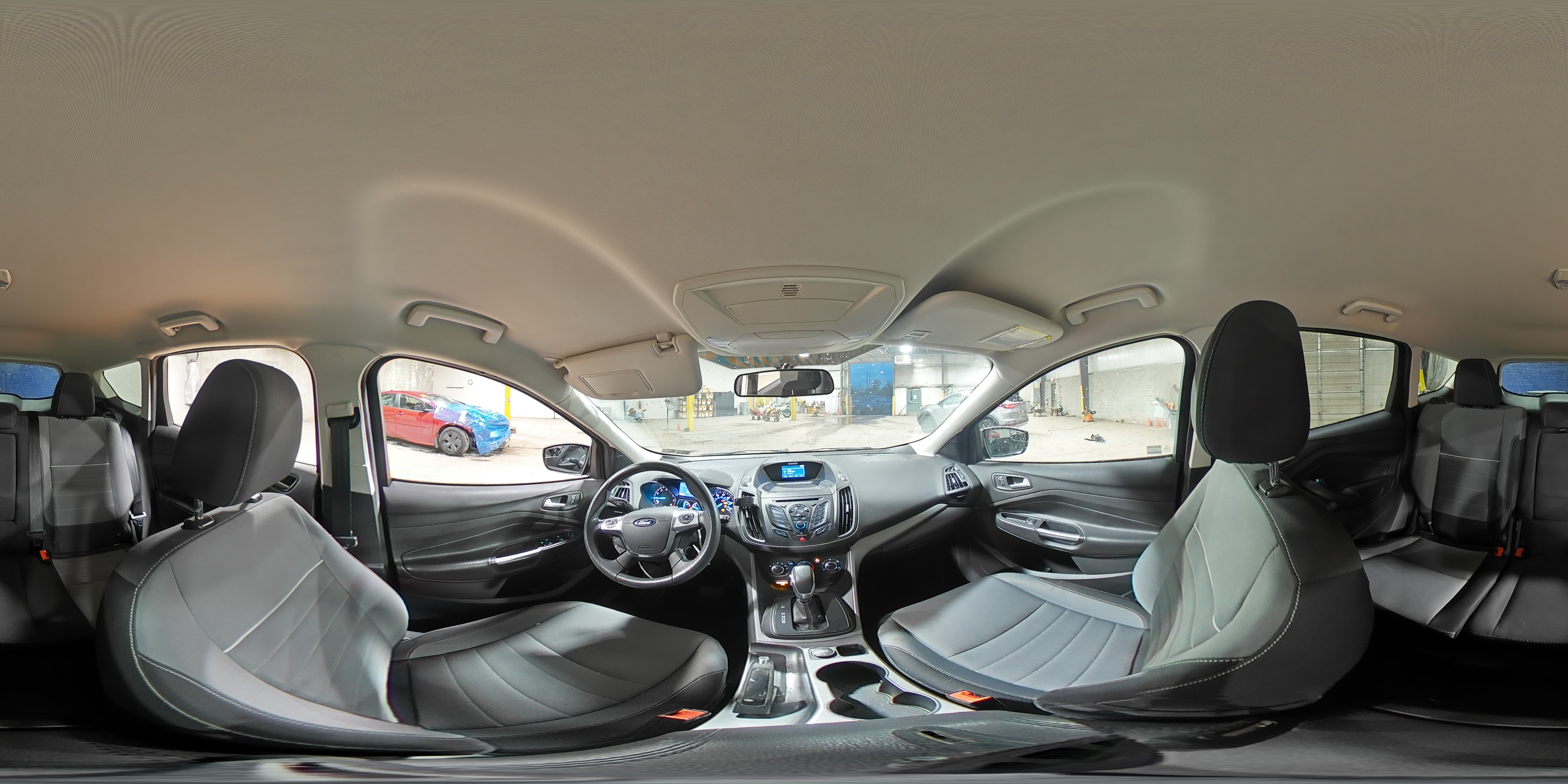 2015 Ford Escape - Image 16