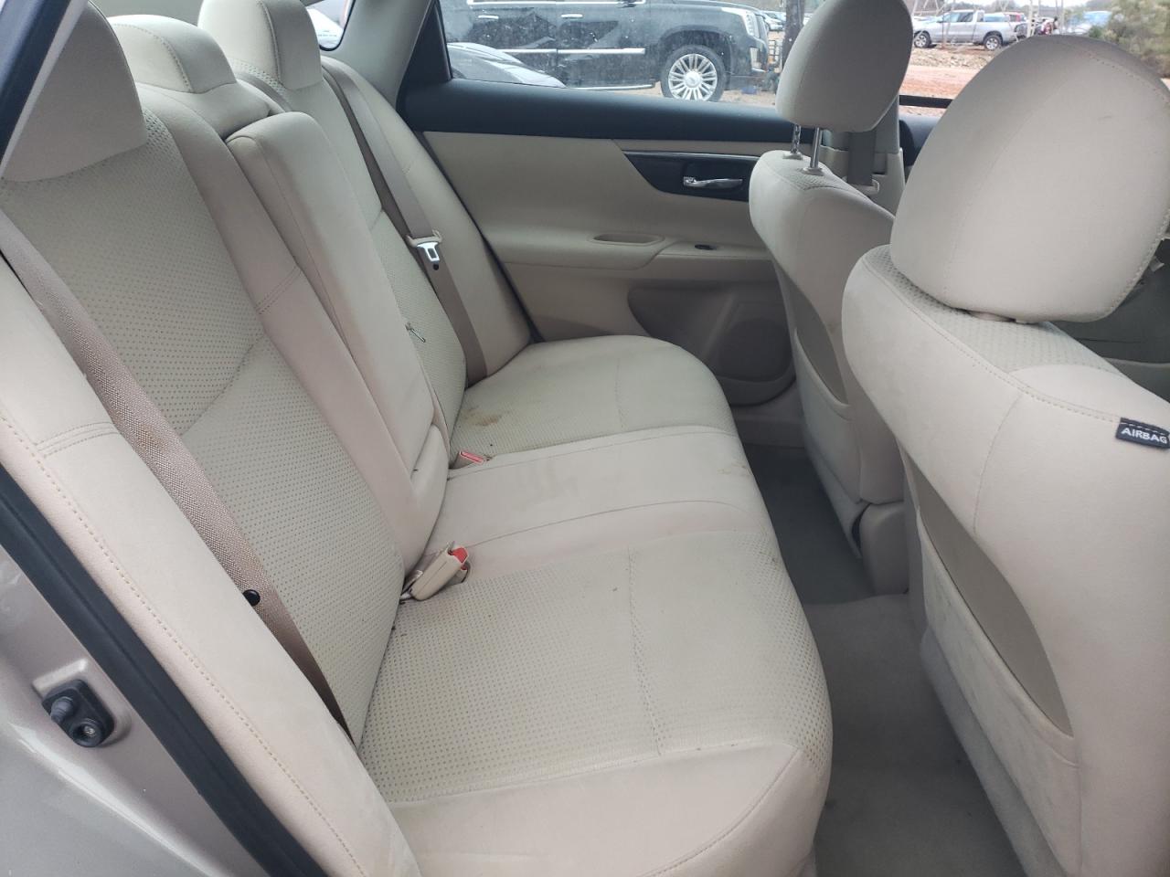 2014 Nissan Altima - Image 10