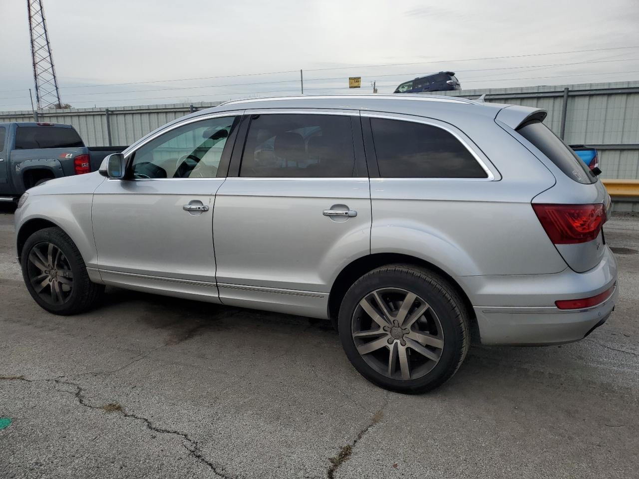 2014 Audi Q7 - Image 2