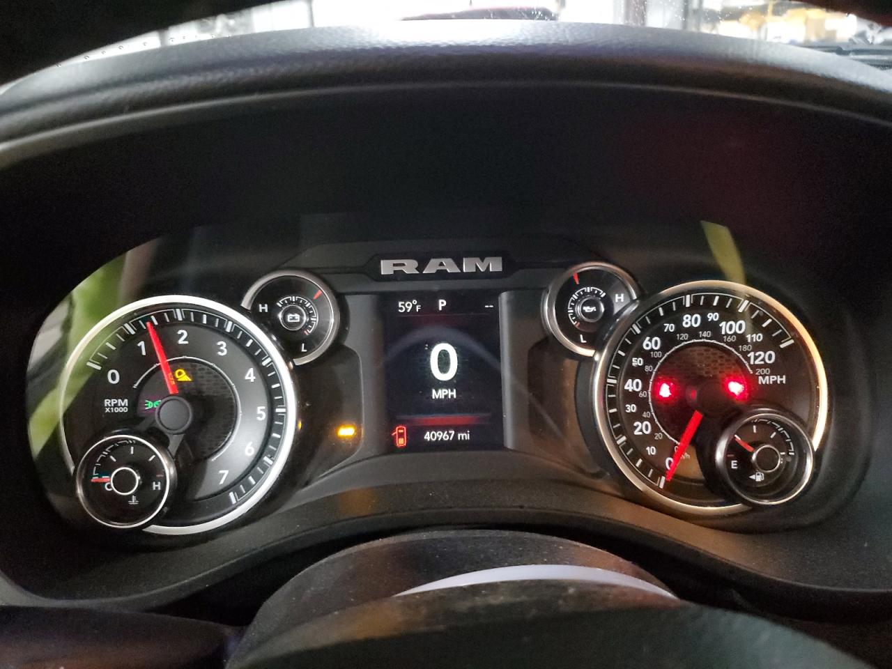 2020 RAM 1500 - Image 9