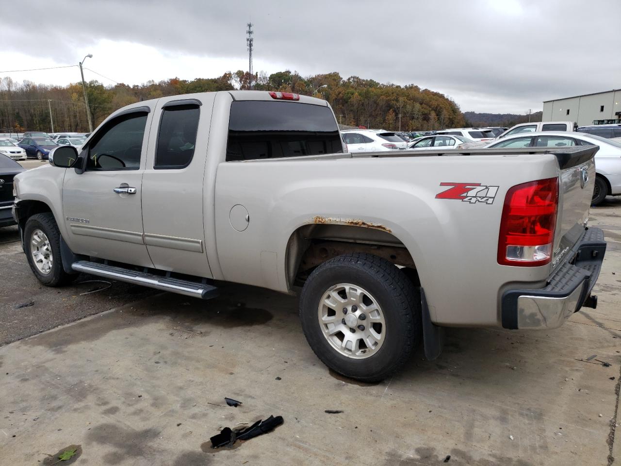 2008 GMC Sierra - Image 2