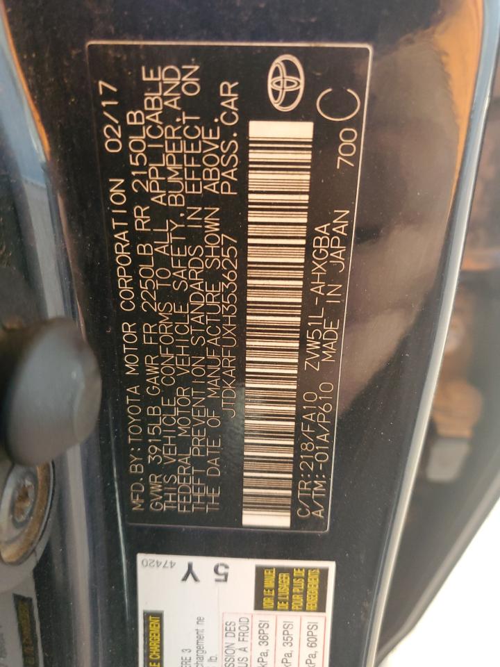 2017 Toyota Prius - Image 13