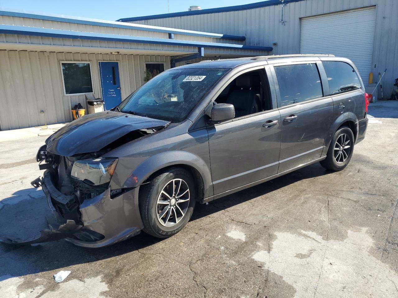 VIN 2C4RDGEG4JR283987 2018 DODGE CARAVAN no.1