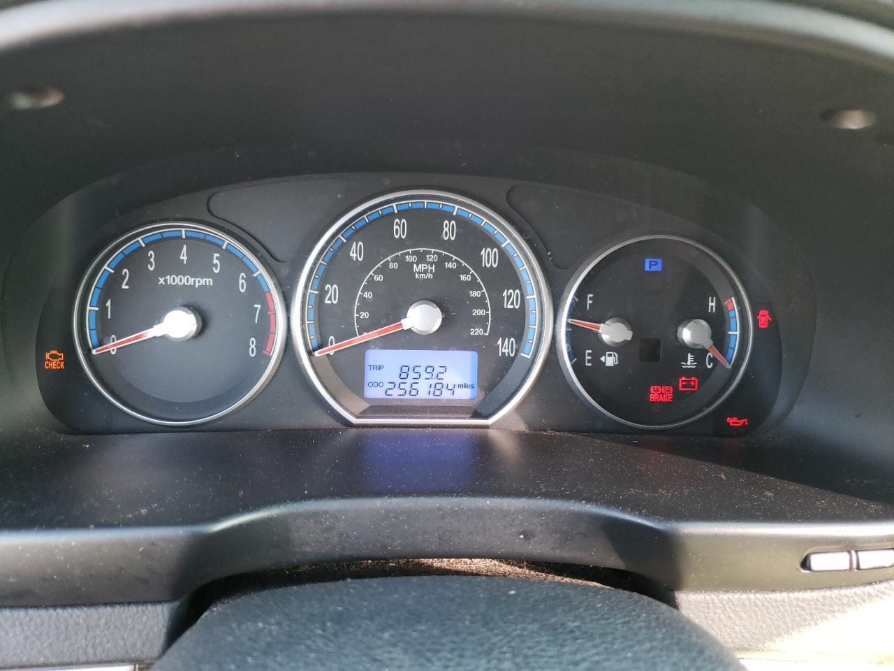2009 Hyundai Santa Fe - Image 9
