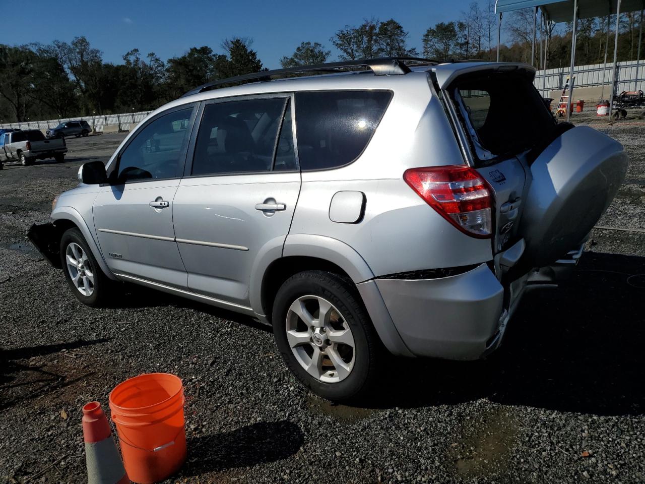 2012 Toyota RAV 4 - Image 2
