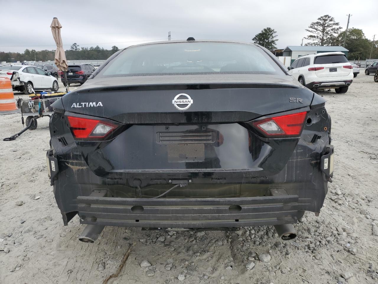 2019 Nissan Altima - Image 6