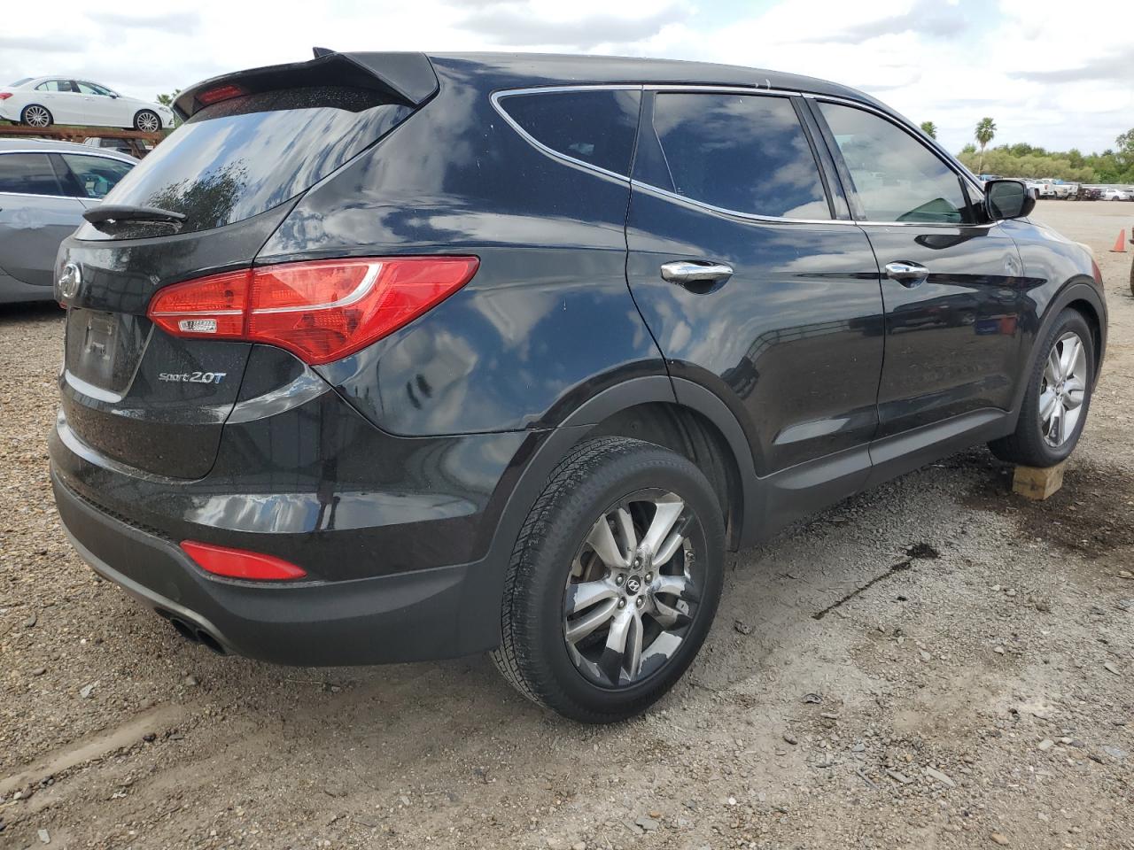 2013 Hyundai Santa Fe - Image 3