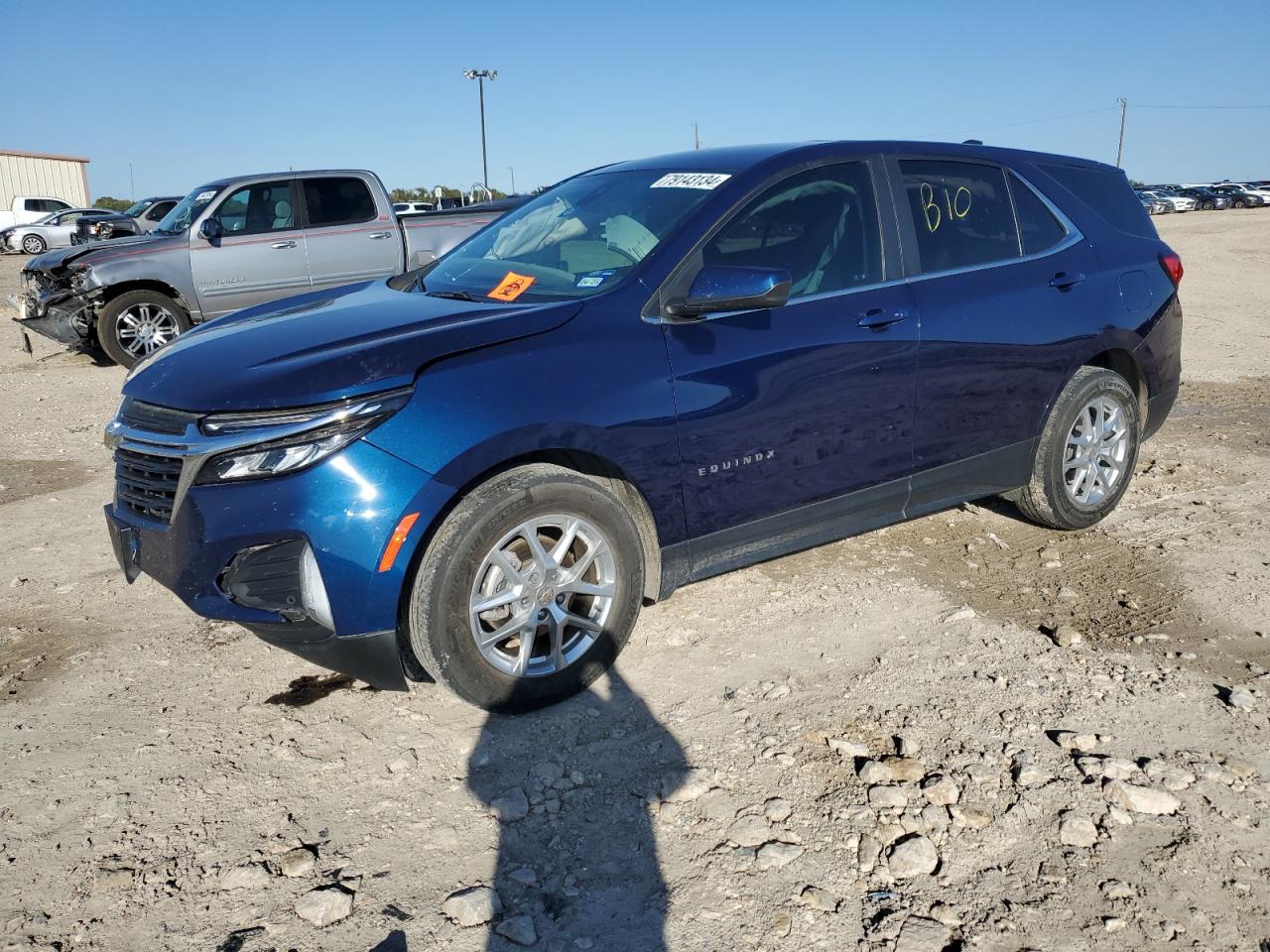 2022 Chevrolet Equinox - Image 1