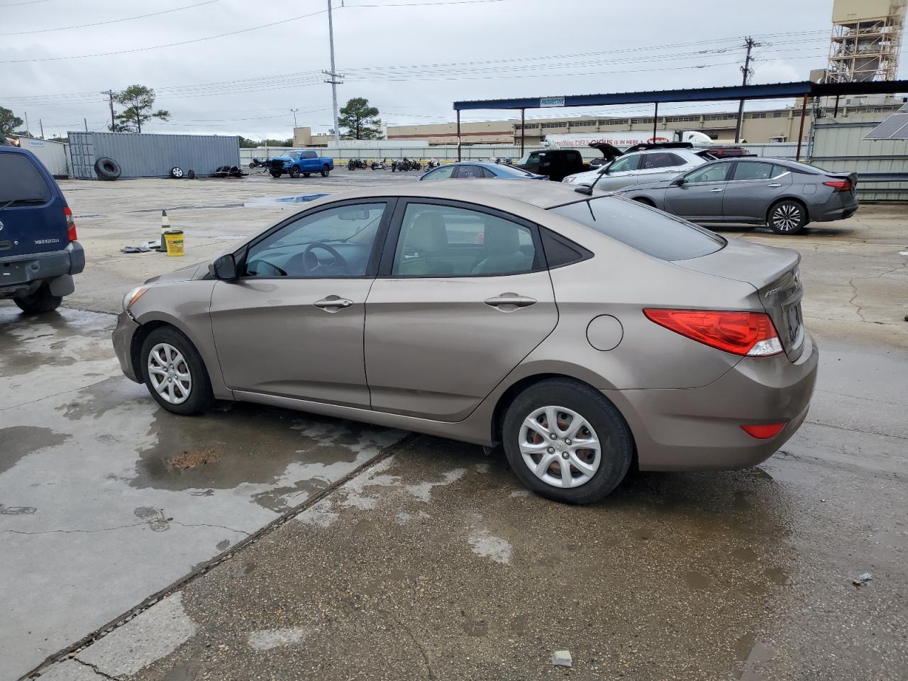 VIN KMHCT4AE2EU691310 2014 HYUNDAI ACCENT no.2