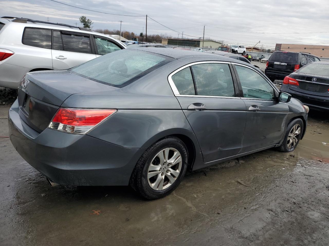 2010 Honda Accord - Image 3