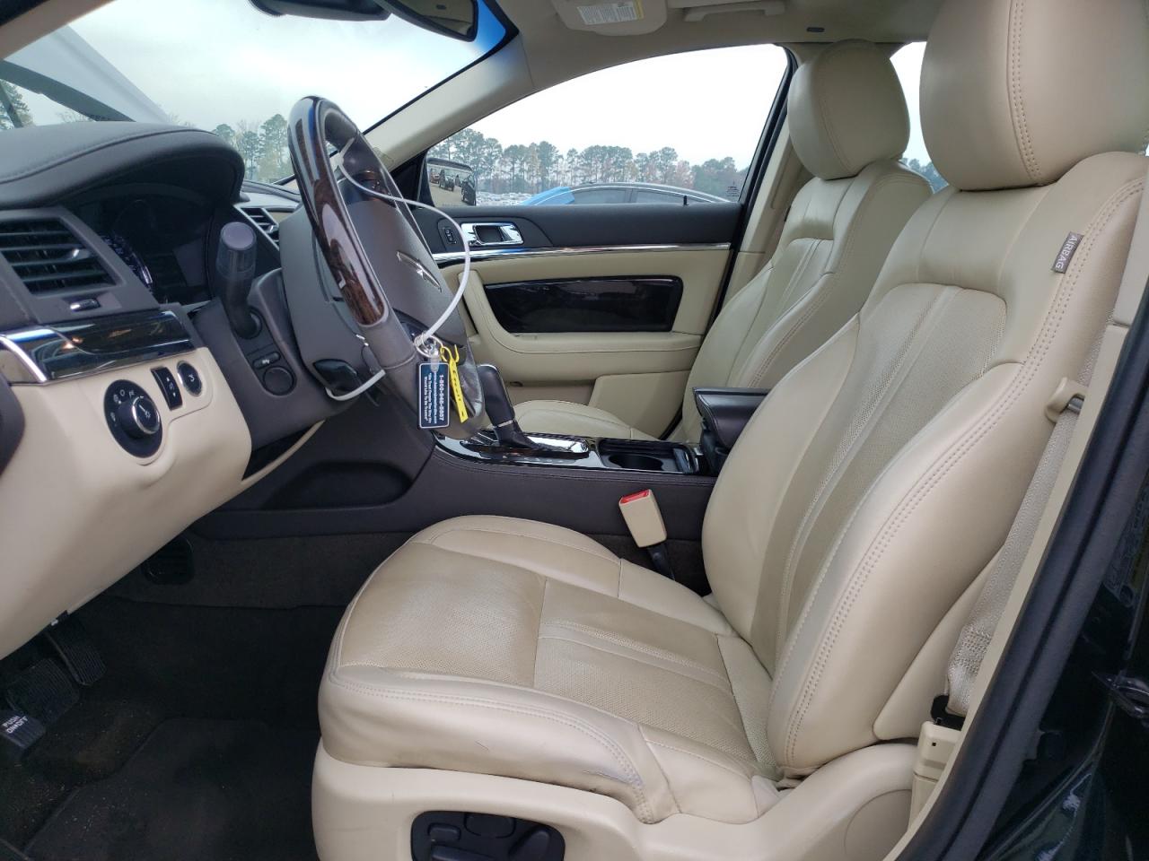 2014 Lincoln MKS - Image 7