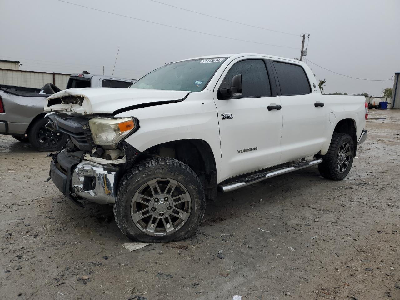 2014 Toyota Tundra - Image 1