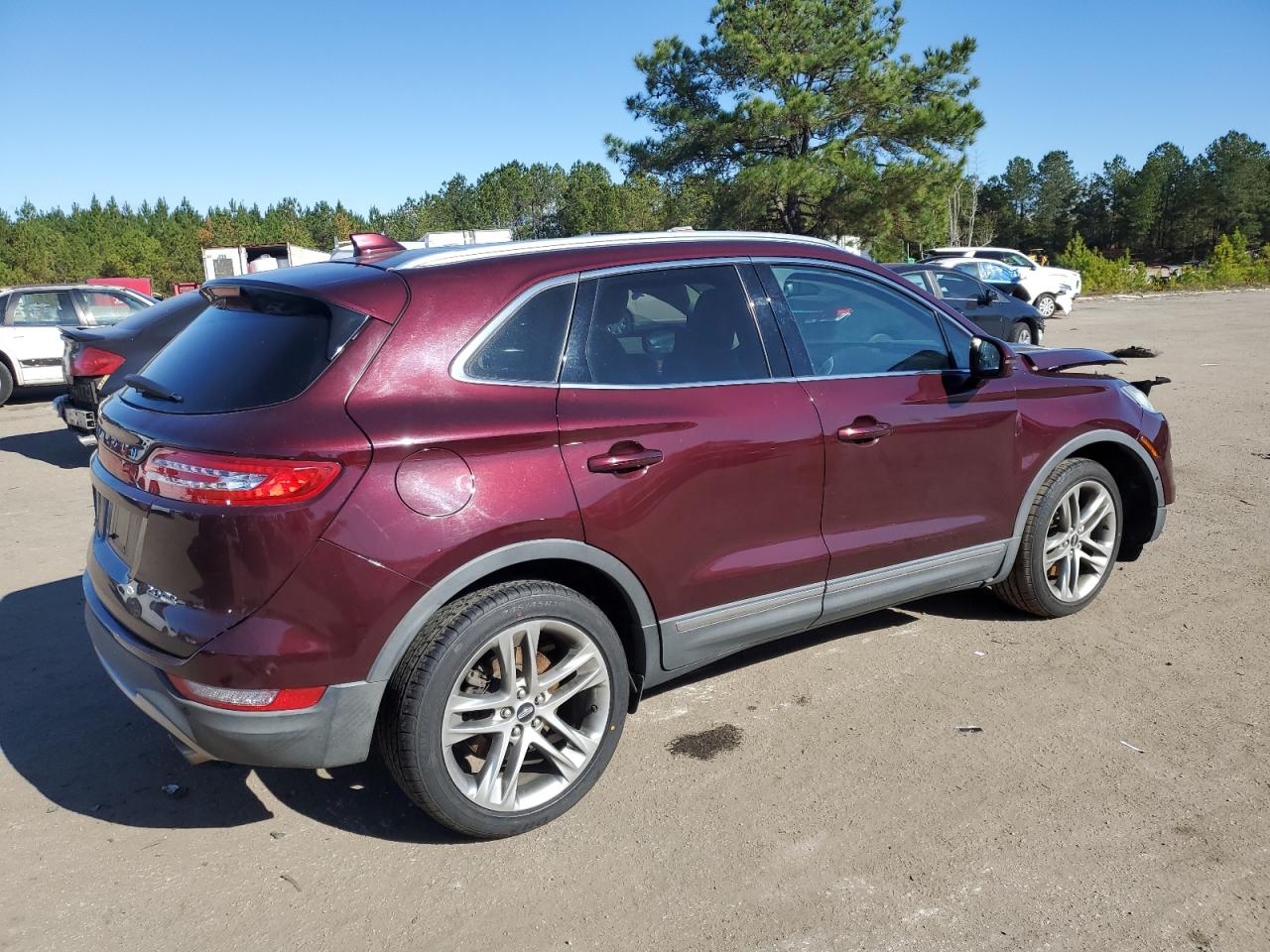 2016 Lincoln MKC - Image 3