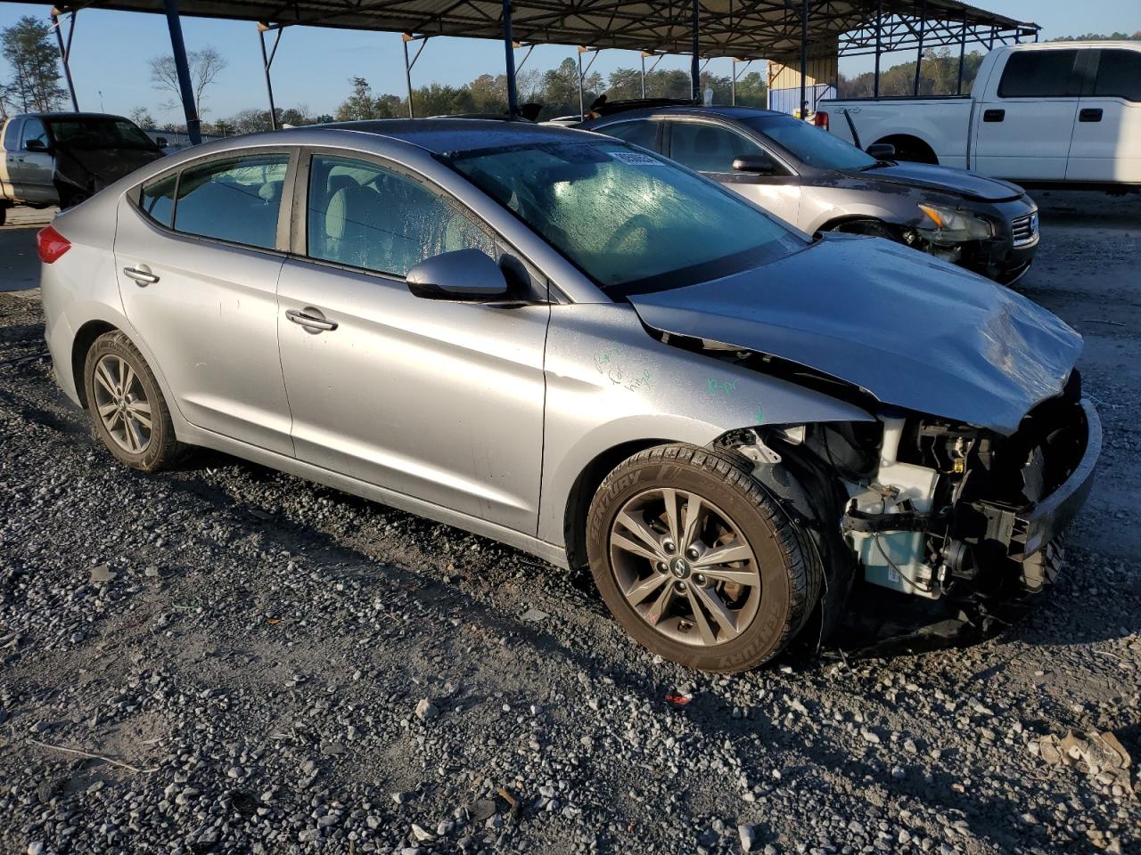 2017 Hyundai Elantra - Image 4