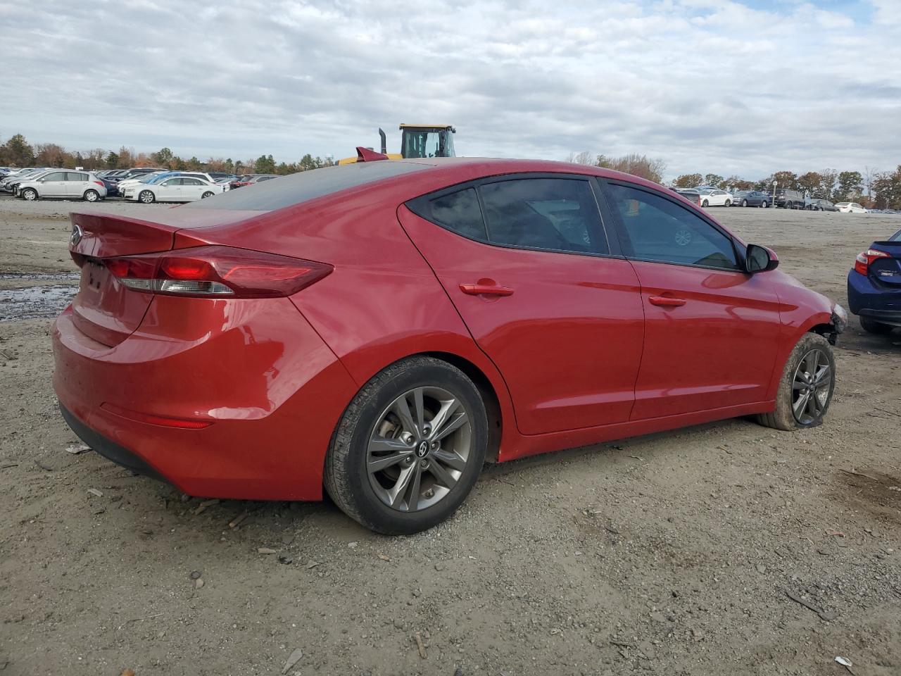2018 Hyundai Elantra - Image 3