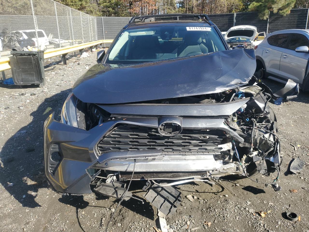 2019 Toyota RAV 4 - Image 5