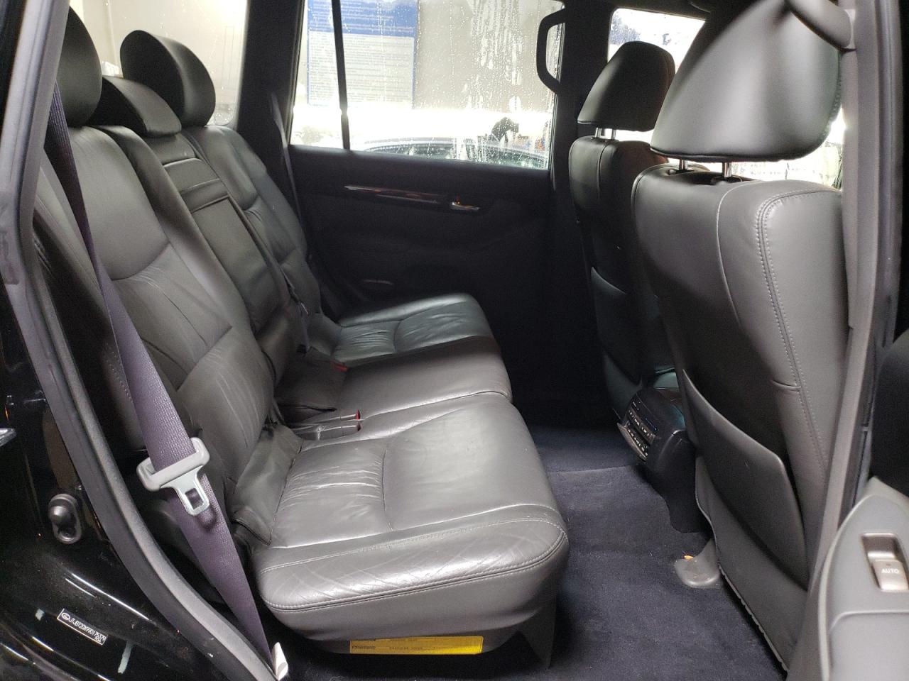 2009 Lexus GX - Image 11