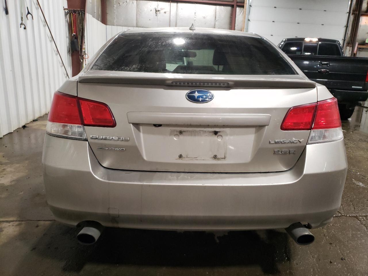 2014 Subaru Legacy 3.6R Limited VIN: 4S3BMDL67E2025185 Lot: 80472354