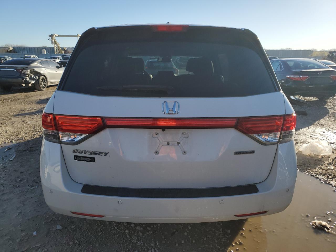 2014 Honda Odyssey Touring VIN: 5FNRL5H92EB106246 Lot: 80945224