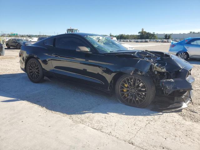  FORD MUSTANG 2016 Czarny